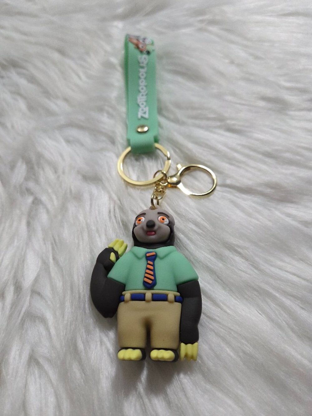 Zootopia Sloth Keychain - Picture 4 of 6